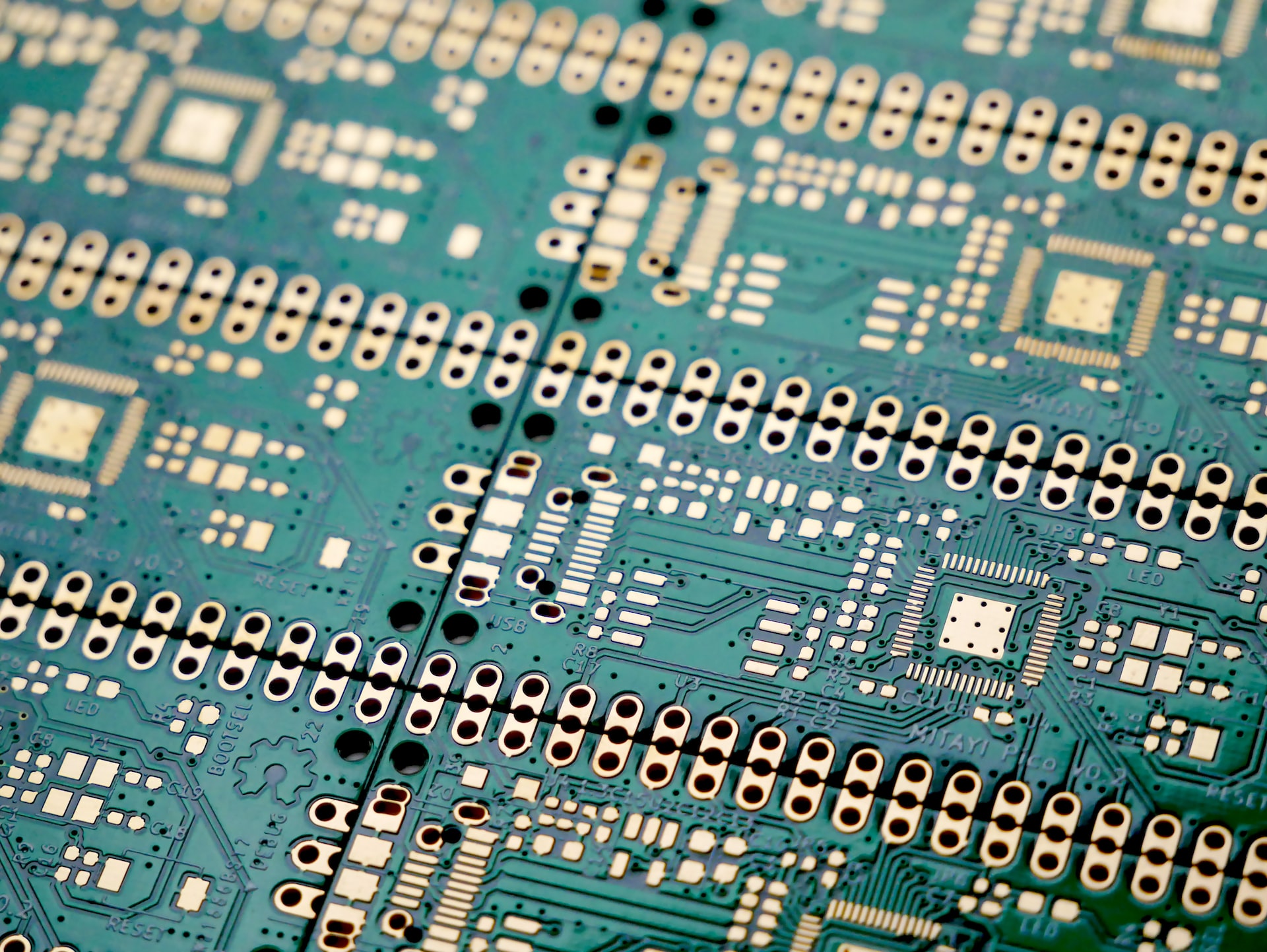 Decommissioning Legacy Technology African Financial Services Group